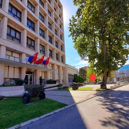 Limone Apartmani Nis Bagian luar foto